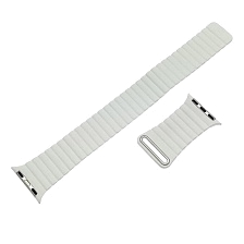 Ремешок для APPLE Watch 38 - 40 мм, силикон, под кожу, цвет белый. Ремешок для APPLE Watch 38 - 40 мм, силикон, под кожу, цвет белый.