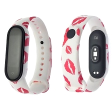 Сменный ремешок для фитнес браслета, смарт часов XIAOMI Mi Band 5, рисунок красные губы. Сменный ремешок для фитнес браслета, смарт часов XIAOMI Mi Band 5, рисунок красные губы.