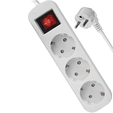 Сетевой фильтр DEFENDER S318 с заземлением, 3 розетки, 10A, длина 1.8 метра, цвет белый