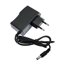 Блок питания, адаптер Live-Power LP-20, 9V, 1.8-2A, штекер 5.5x2.5 мм, цвет черный Блок питания, адаптер Live-Power LP-20, 9V, 1.8-2A, штекер 5.5x2.5 мм, цвет черный