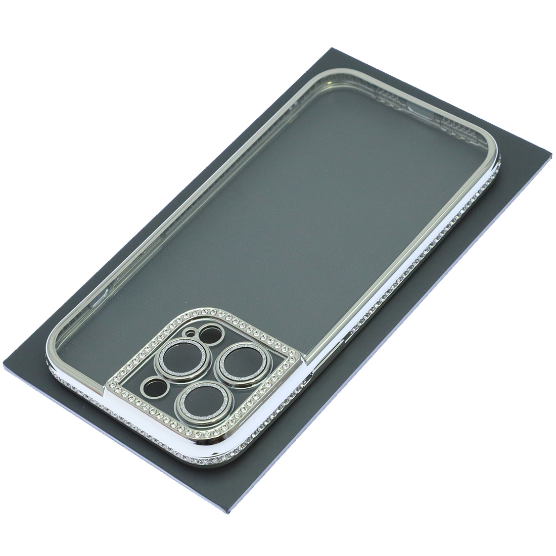 Чехол накладка для APPLE iPhone 14 Pro Max, силикон, защита камеры, стразы, цвет окантовки серебристый Чехол накладка для APPLE iPhone 14 Pro Max, силикон, защита камеры, стразы, цвет окантовки серебристый