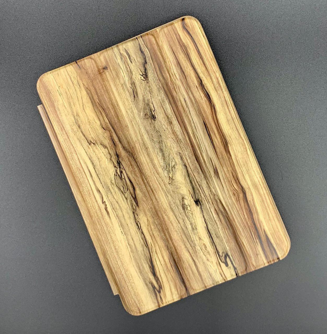 Чехол-книга SMART CASE для Apple iPad PRO 2 (9,7") фирменный дизайн, принт рисунок под дерево, цвет черный. Чехол-книга SMART CASE для Apple iPad PRO 2 (9,7") фирменный дизайн, принт рисунок под дерево, цвет черный.