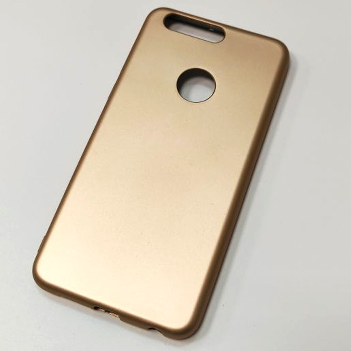 Чехол накладка для HUAWEI Honor 8, силикон, цвет золотистый Чехол накладка для HUAWEI Honor 8, силикон, цвет золотистый