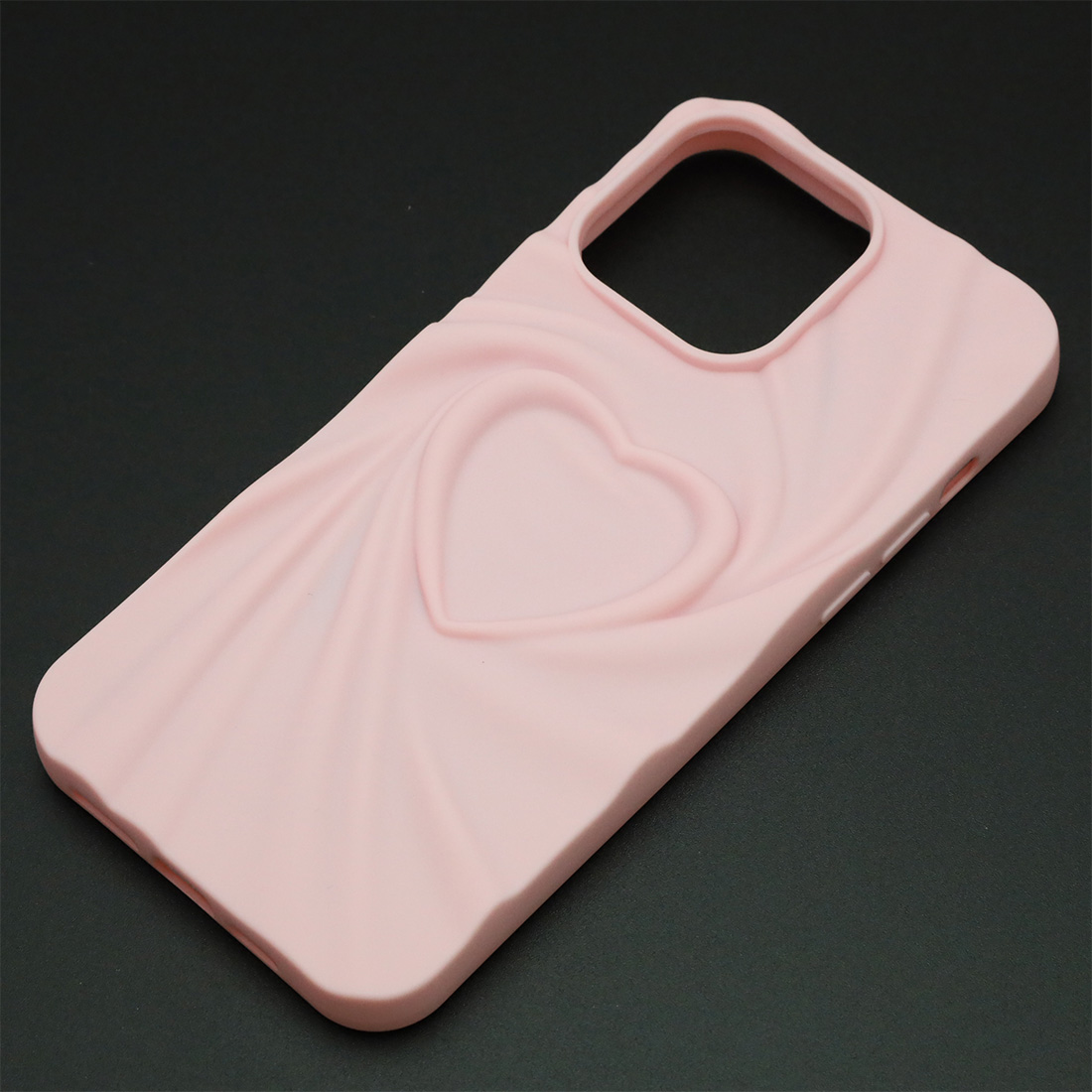 Чехол накладка для APPLE iPhone 15 Pro Max, силикон, 3D сердце, цвет розовый Чехол накладка для APPLE iPhone 15 Pro Max, силикон, 3D сердце, цвет розовый