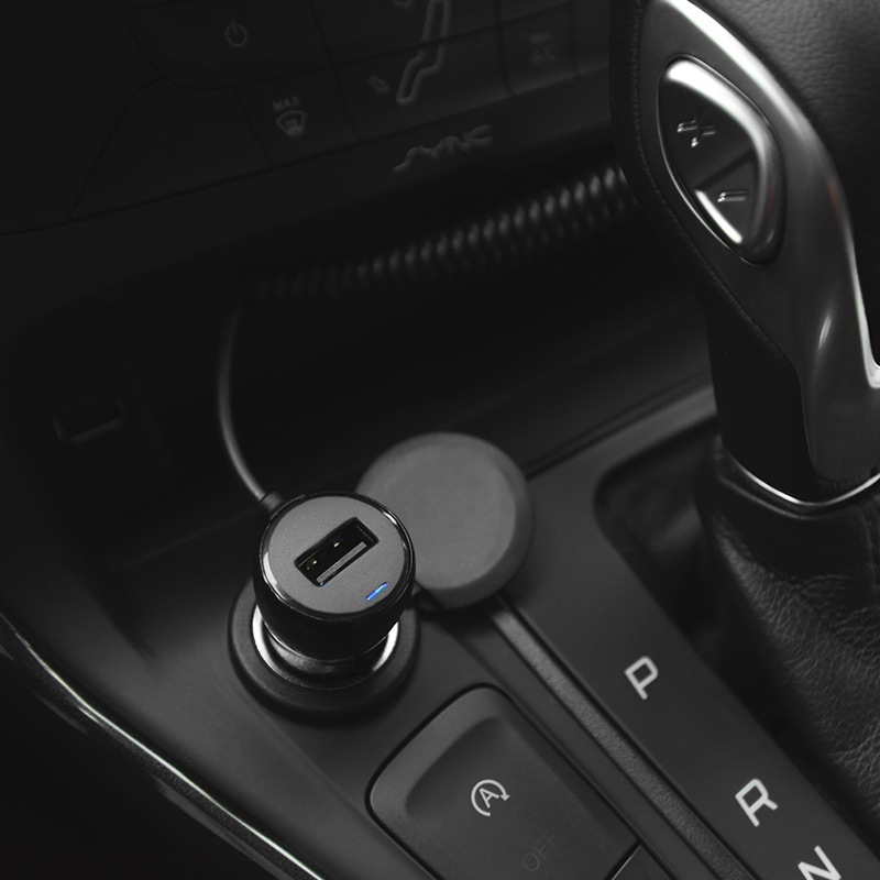 АЗУ (Автомобильное зарядное устройство) HOCO Z21A, 1 USB порт, встроенный кабель APPLE lightning 8 pin, 2.4A, цвет черный