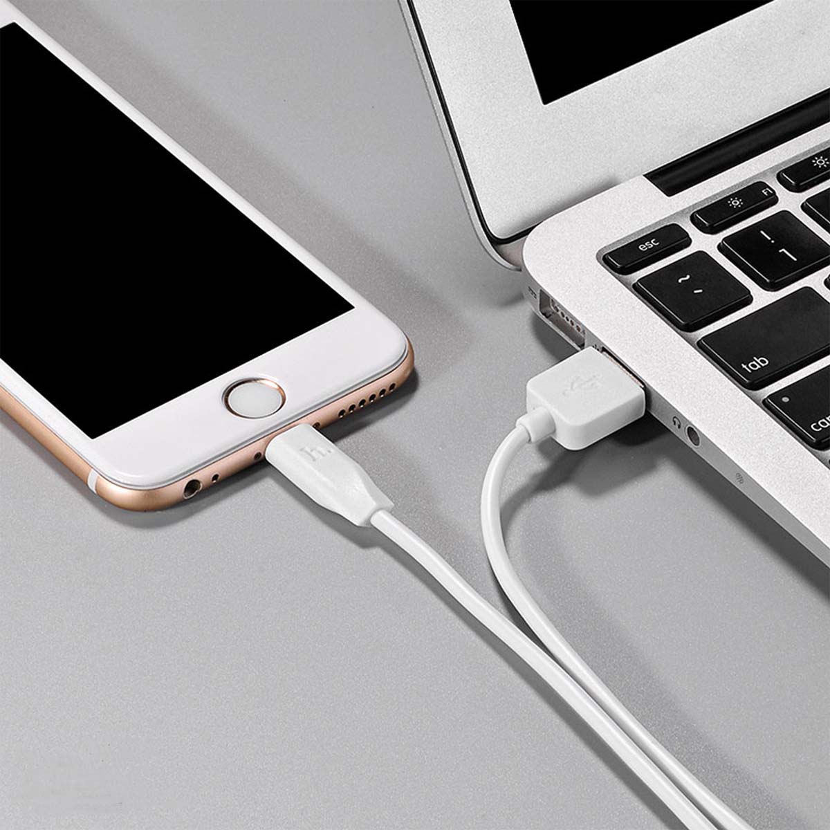 Кабель HOCO X1 Rapid APPLE Lightning 8 pin, 2.4A, длина 3 метра, цвет белый