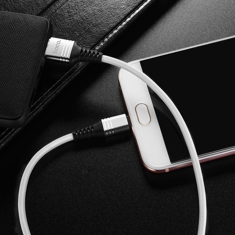 HOCO U46 Tricyclic кабель для зарядки и передачи данных USB для Micro USB, длина 1 метр, ток до 2А, оплетка TPE, цвет серый.