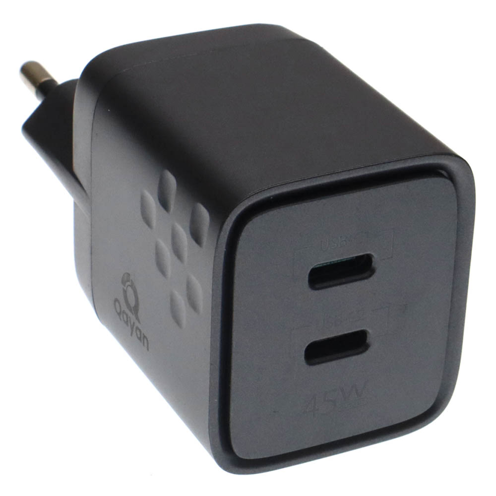 СЗУ (Сетевое зарядное устройство) QAYAN QHC-145 Gan45WKIT с кабелем USB Type C на USB Type C, 45W, 2 USB Type C, длина 1.2 метра, цвет темно серебристый СЗУ (Сетевое зарядное устройство) QAYAN QHC-145 Gan45WKIT с кабелем USB Type C на USB Type C, 45W, 2 USB Type C, длина 1.2 метра, цвет темно серебристый