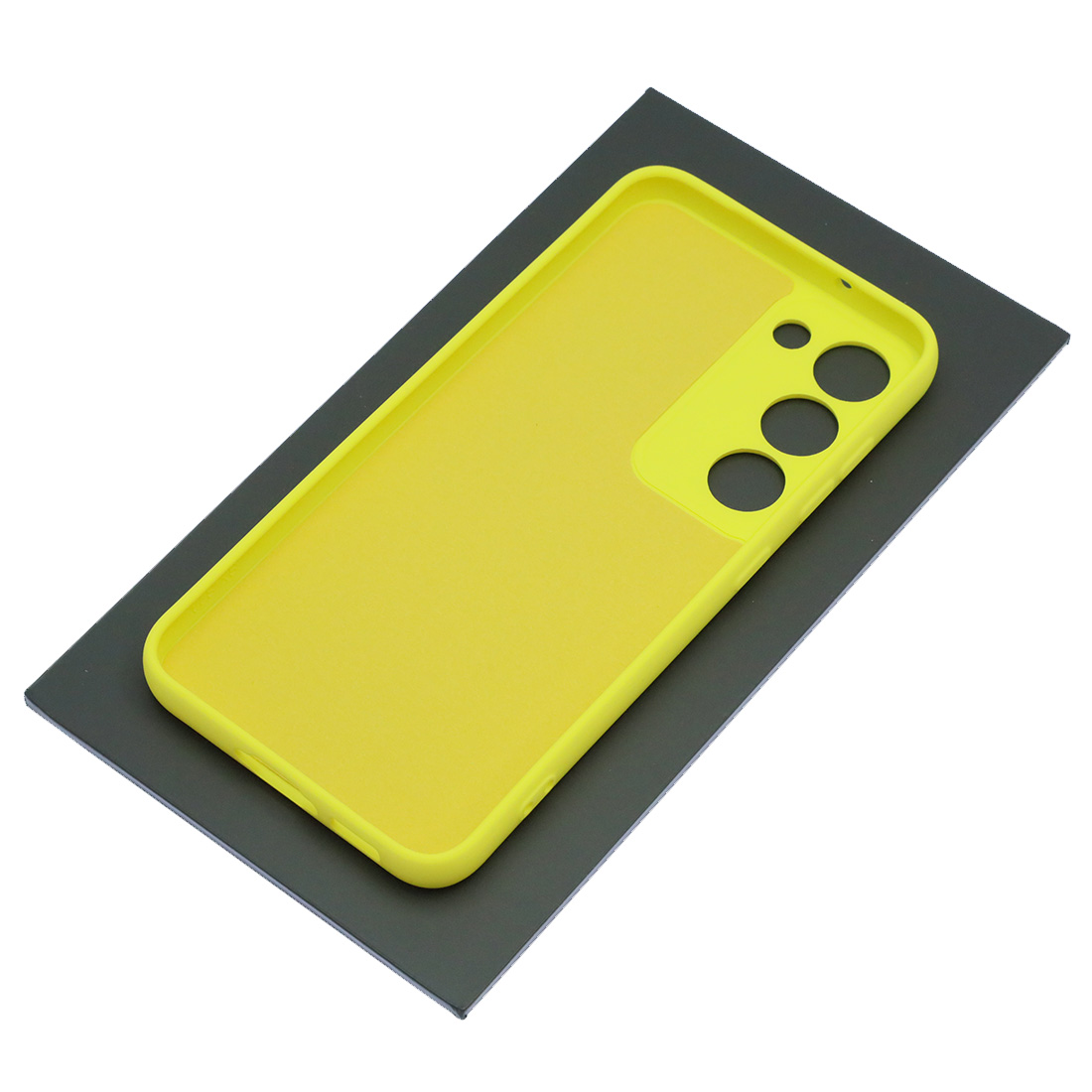 Чехол накладка Silicon Cover для SAMSUNG Galaxy S23, защита камеры, силикон, бархат, цвет желтый