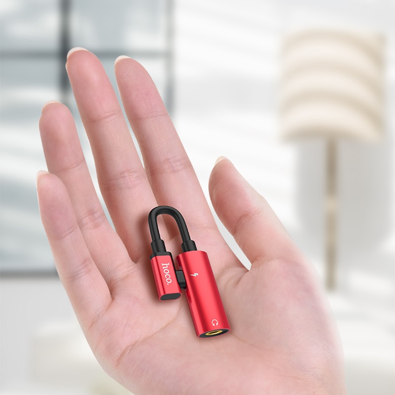 Переходник, аудио адаптер  HOCO LS19, аудио конвертер 2 в 1 Type-C на наушники jack 3.5 и USB Type-C 1.5A, цвет красный.