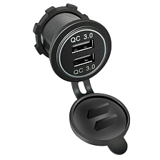 УАЗУ (Универсальное автомобильное зарядное устройство) CR1020, врезное в прикуриватель, 2 USB, QC3.0, цвет черный